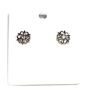 Clear rhinestone flower shaped earrings